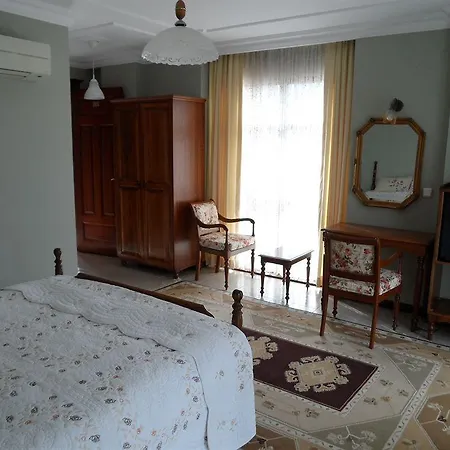 Panion Park 2* Κουσάντασι