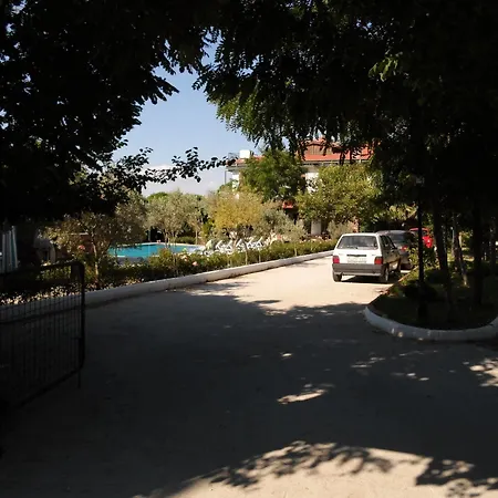 Ξενοδοχείο Panion Park 2*