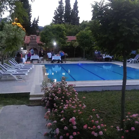 Ξενοδοχείο Panion Park Κουσάντασι